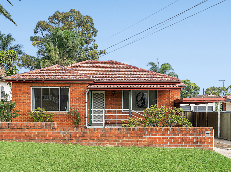 9 Hillview Street Auburn 01
