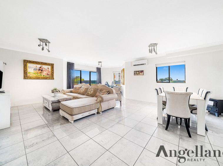 13/62-68 Sharp Street Image 2