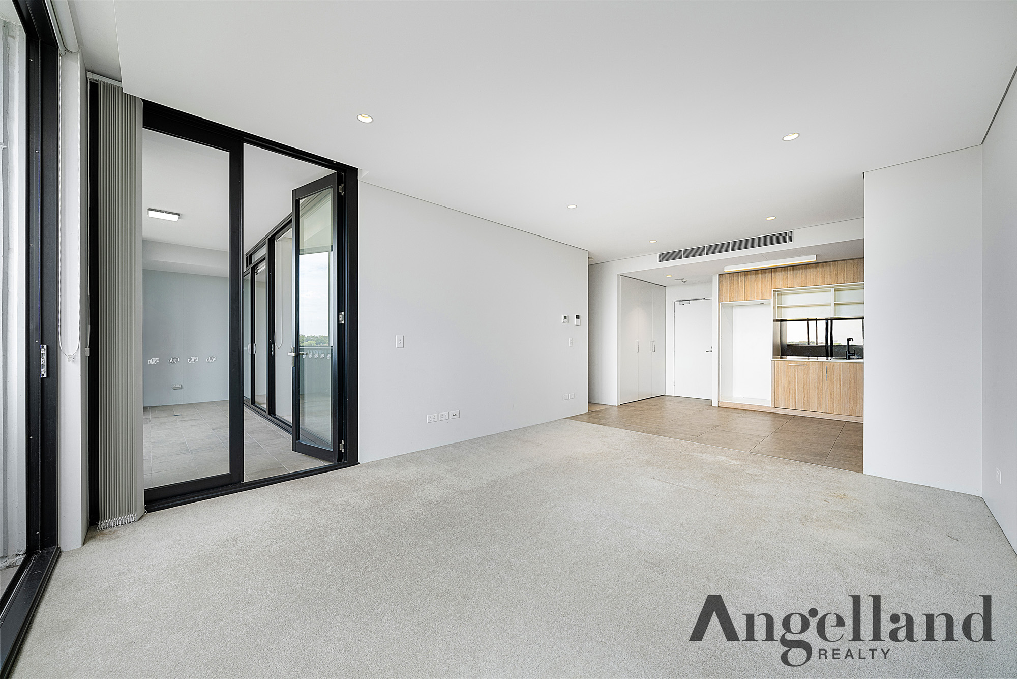 106/78 Mobbs Lane Image 2