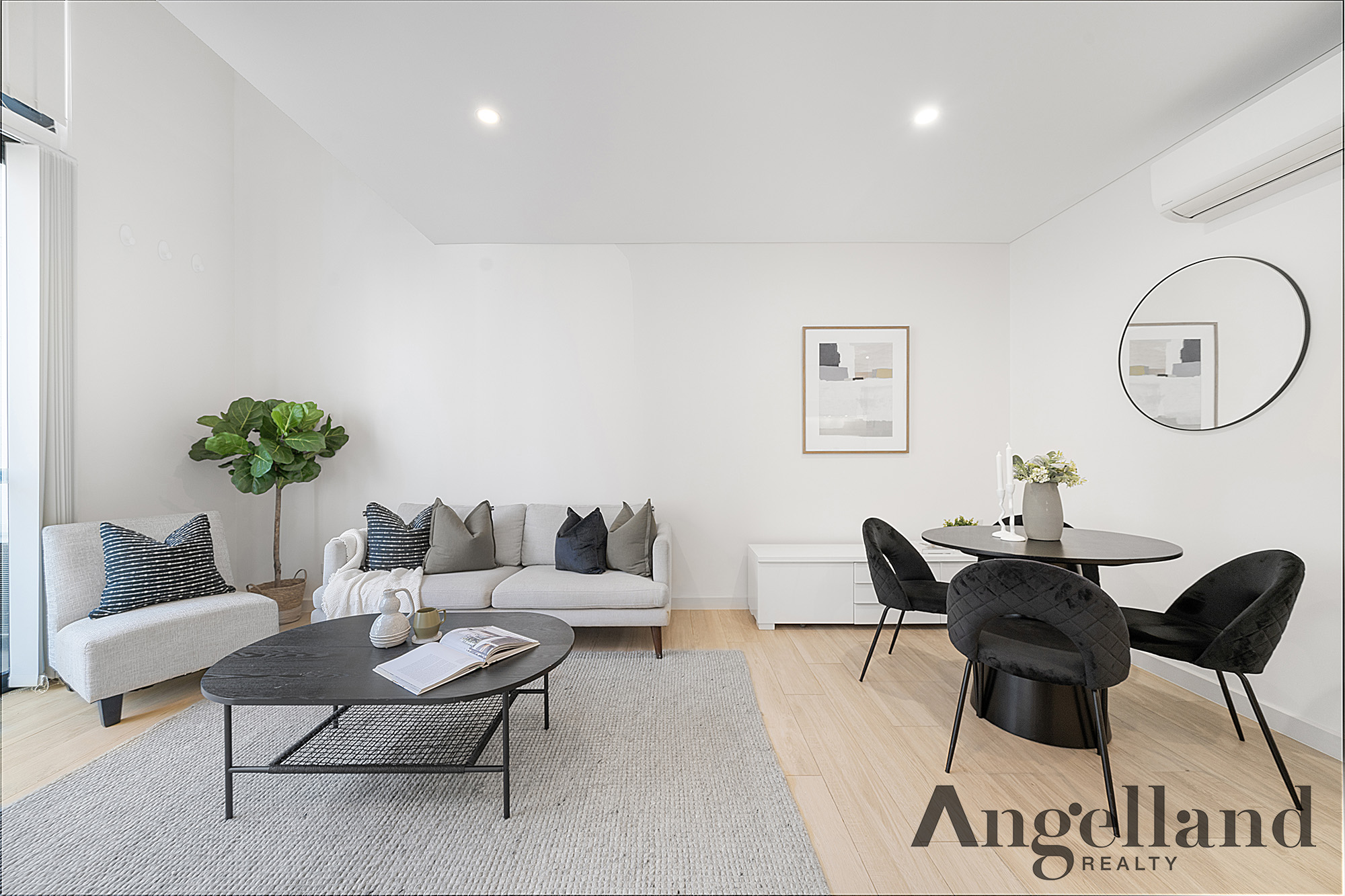 409/1 Markham Place Image 2