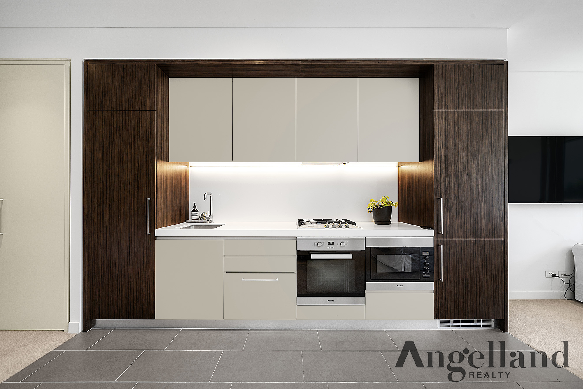 37/20 Mclachlan Avenue Image 4