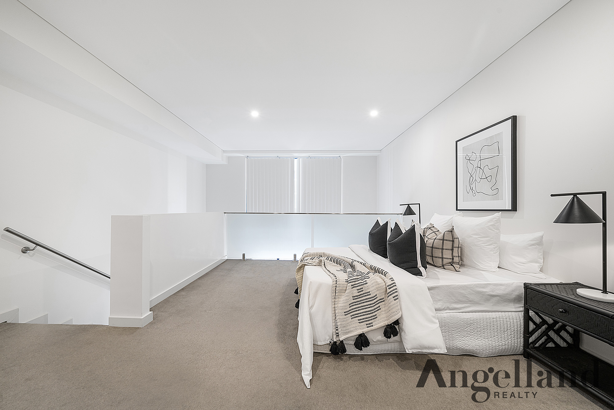 409/1 Markham Place Image 4