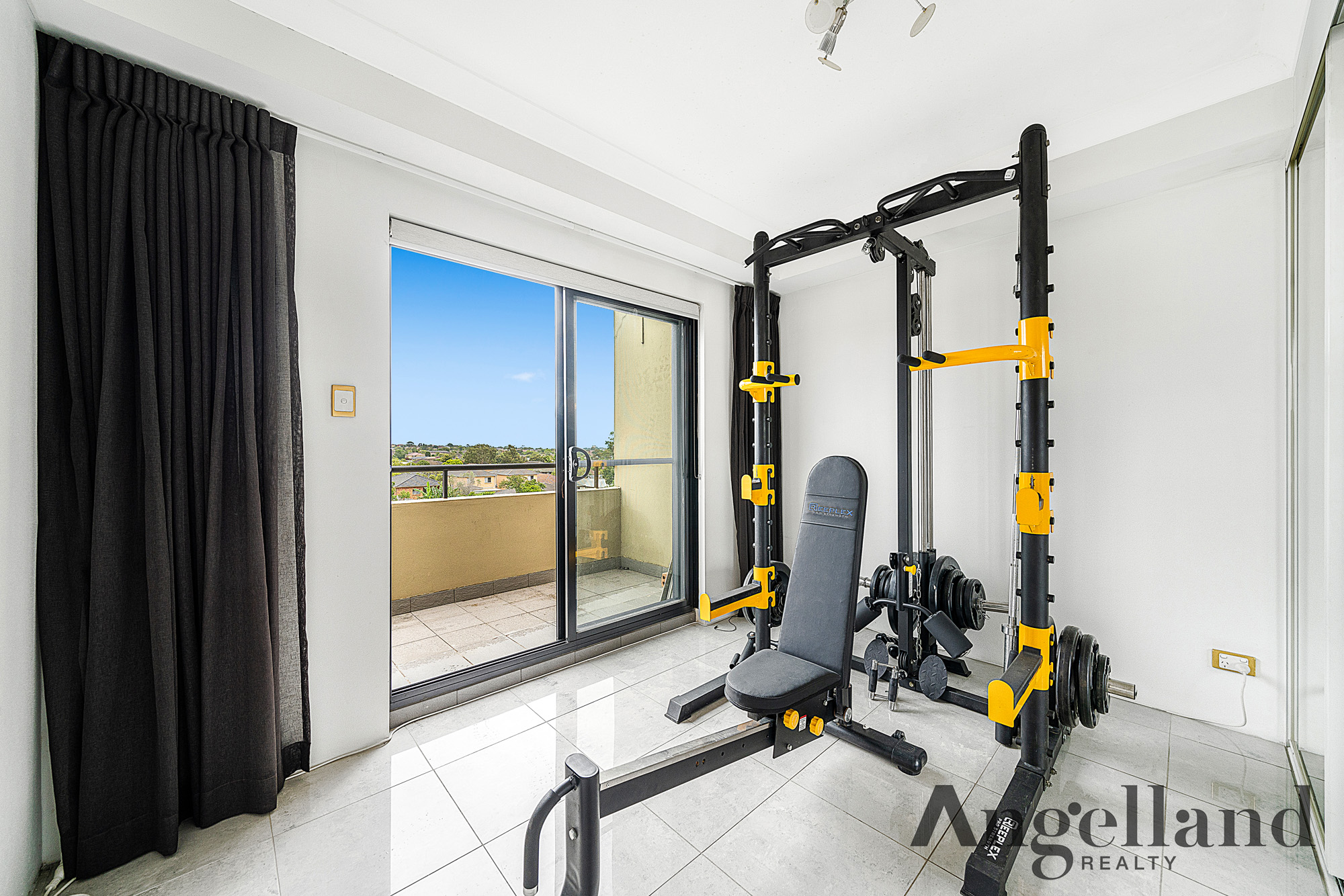 13/62-68 Sharp Street Image 5