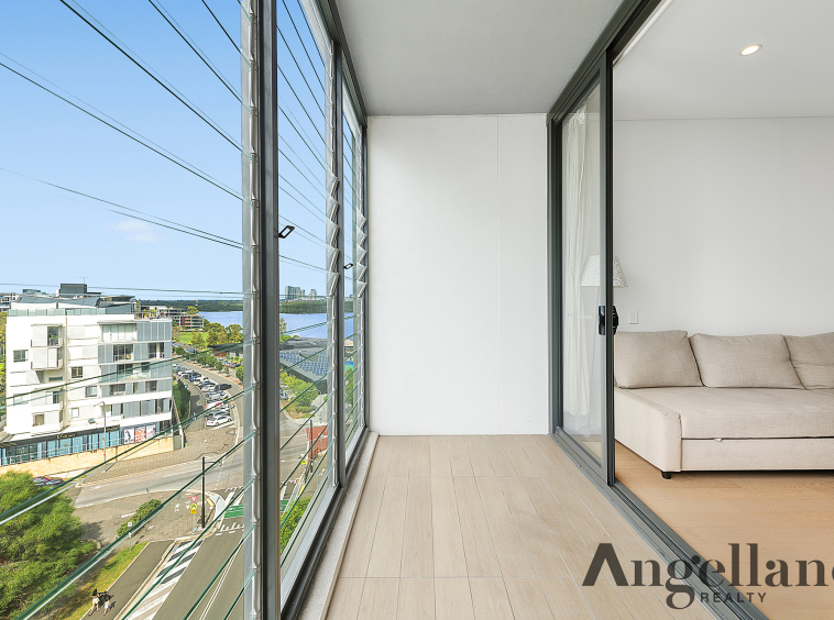 1001/36 Shoreline Drive Image 5