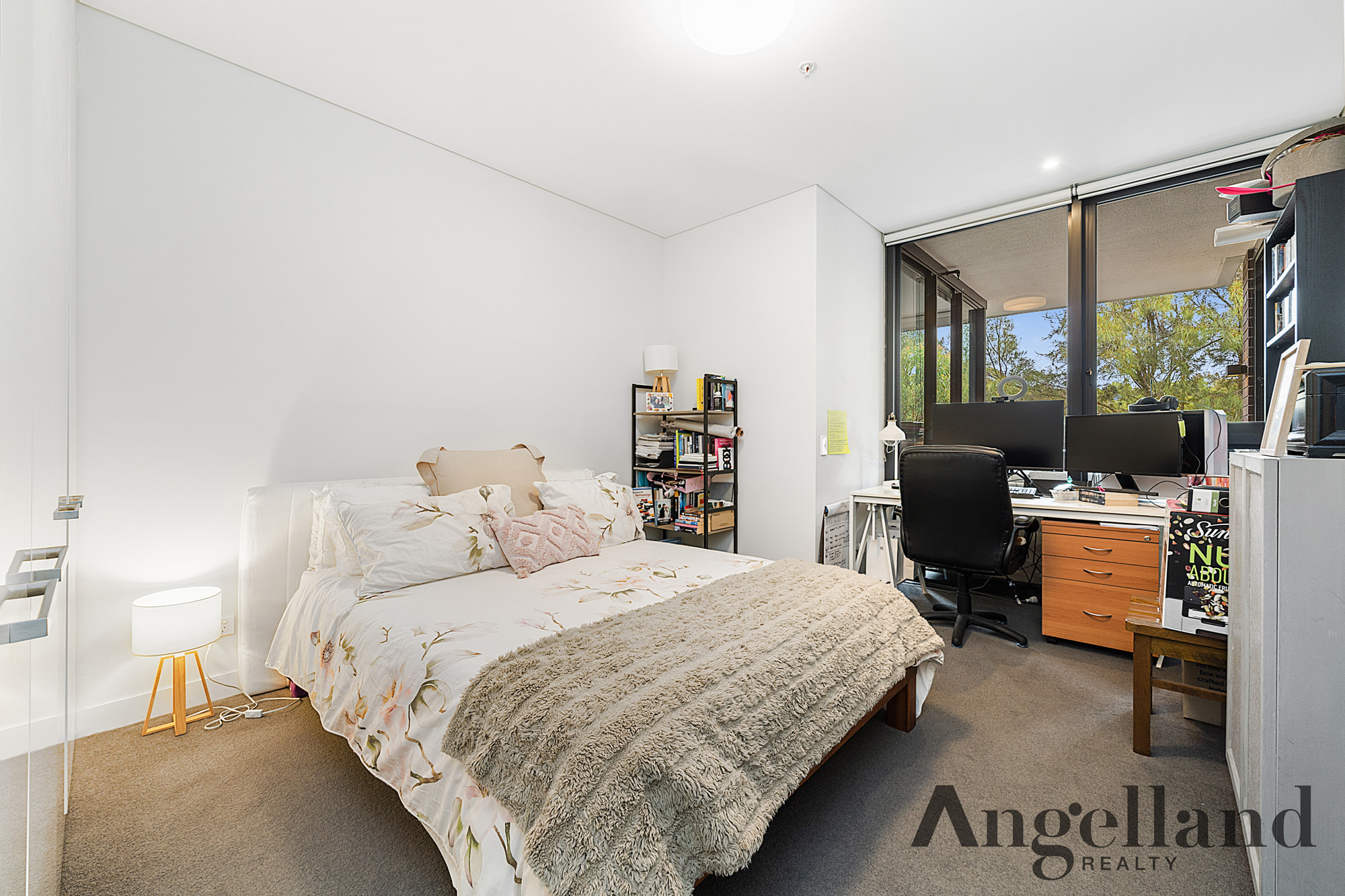 B216/1A The Crescent Forest Lodge 05