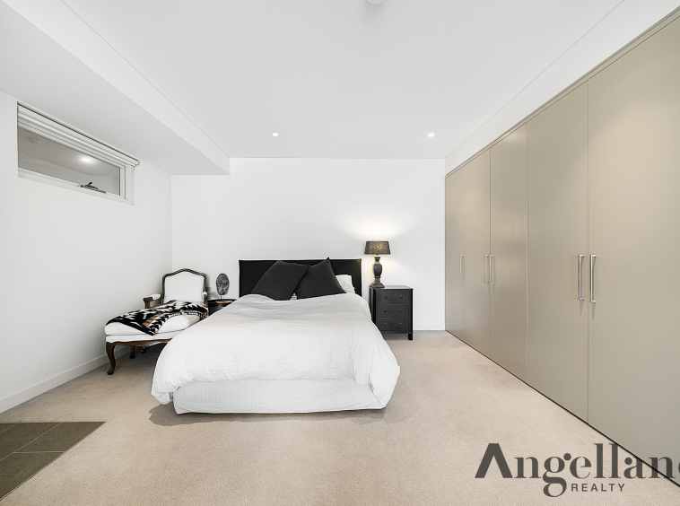 37/20 Mclachlan Avenue Image 6