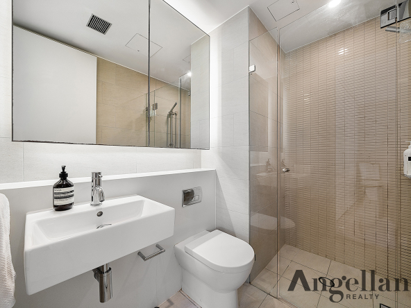 37/20 Mclachlan Avenue Image 7