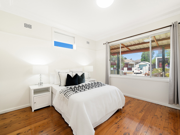 9 Hillview Street Auburn 07