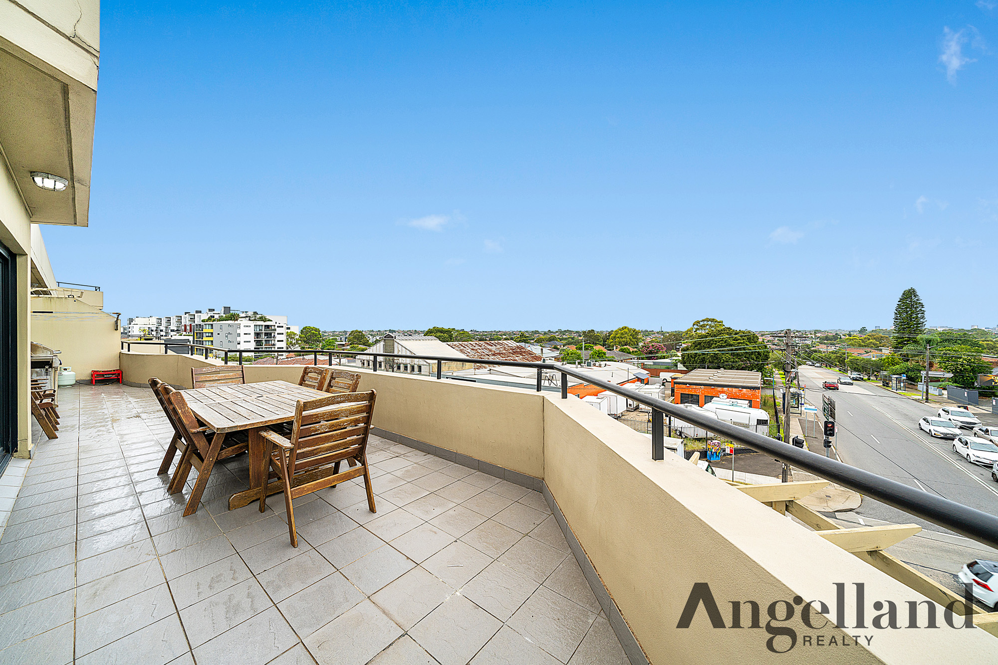 13/62-68 Sharp Street Image 8