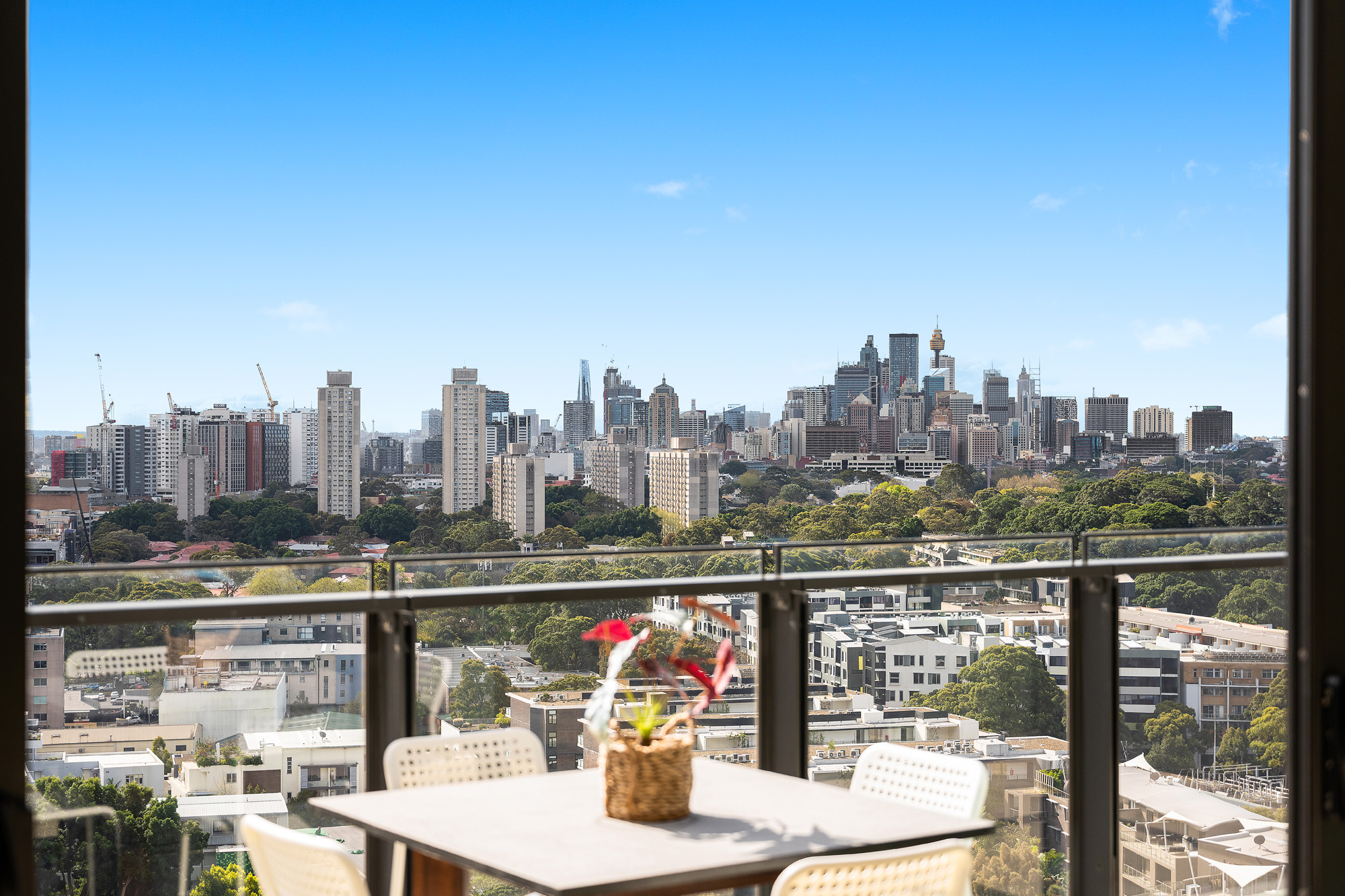 2020/303 Botany Road Zetland 10