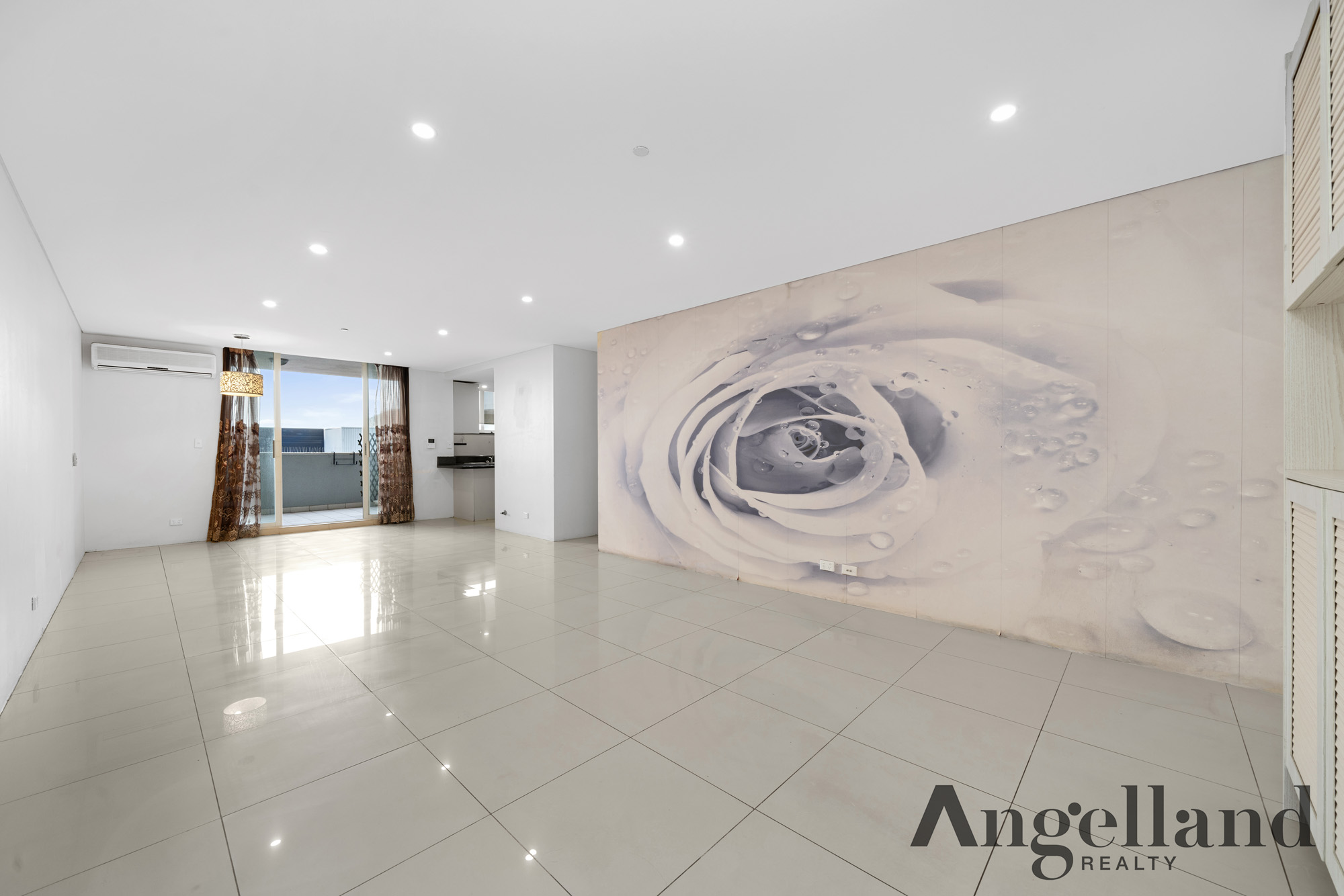 61/3 Railway Parade Burwood 2