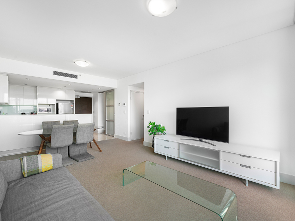 805/339 Sussex Street Sydney 3