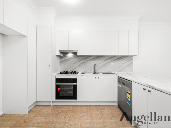 2/5 Brisbane Street Harris Park 4