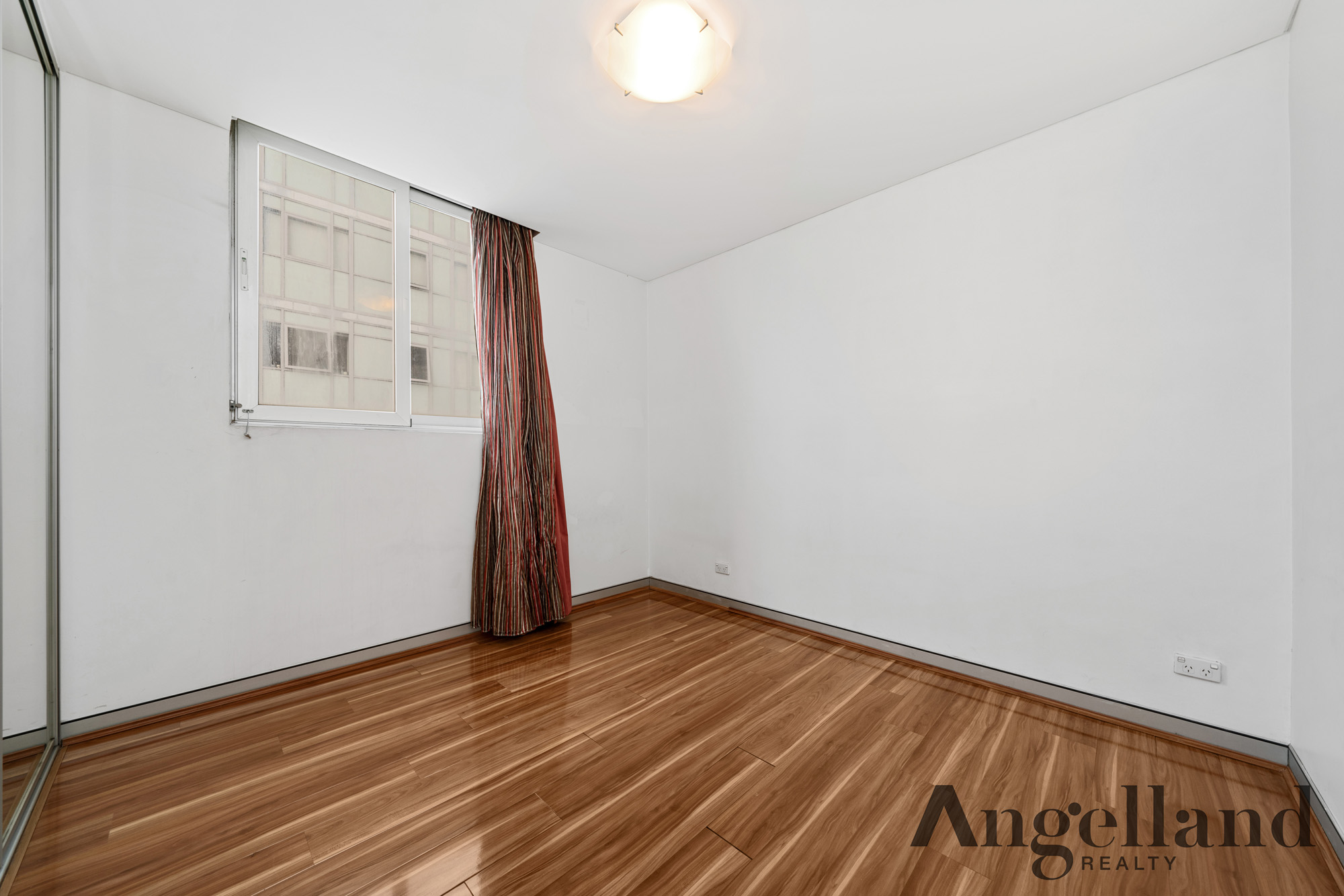 61/3 Railway Parade Burwood 5