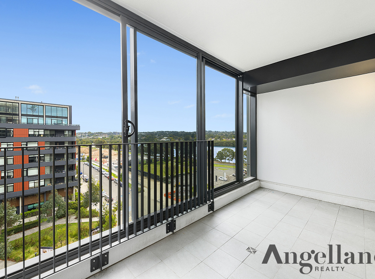709/57 Hill Road Wentworth Point 07