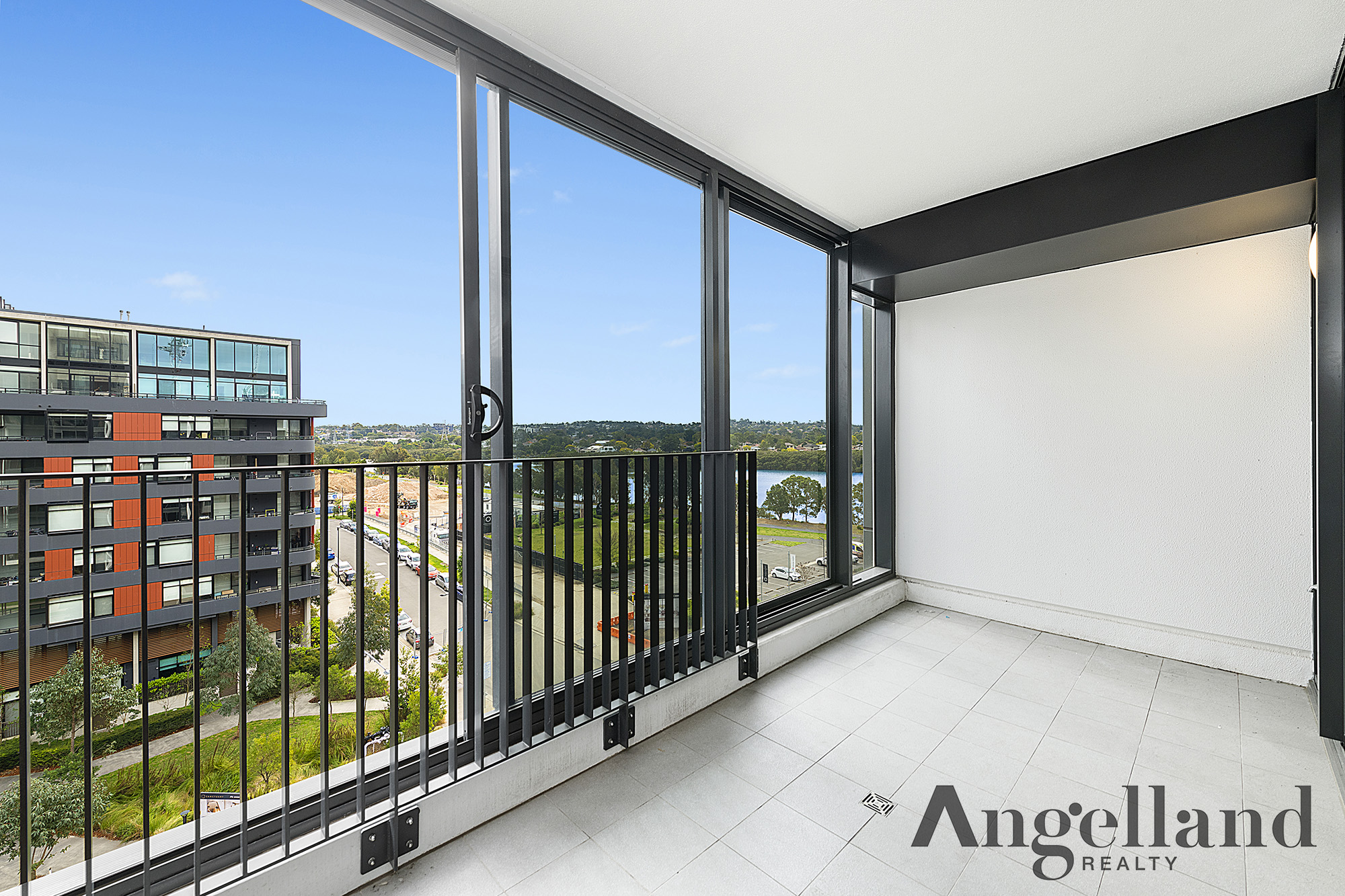 709/57 Hill Road Wentworth Point 07