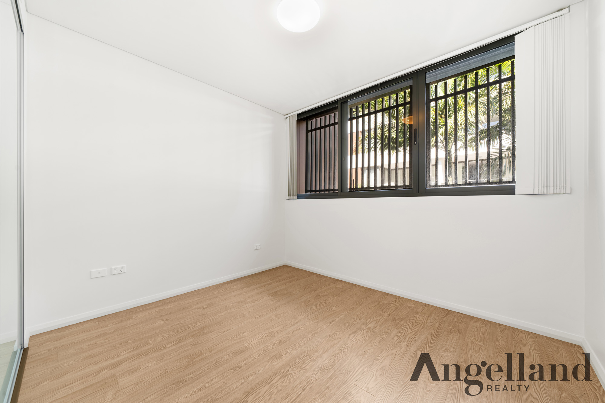 305A/1-9 Allengrove Crescent North Ryde 6