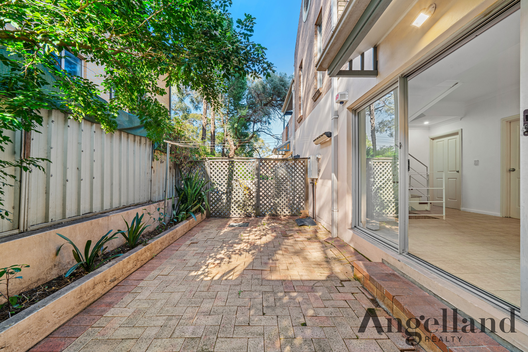 2/5 Brisbane Street Harris Park 9