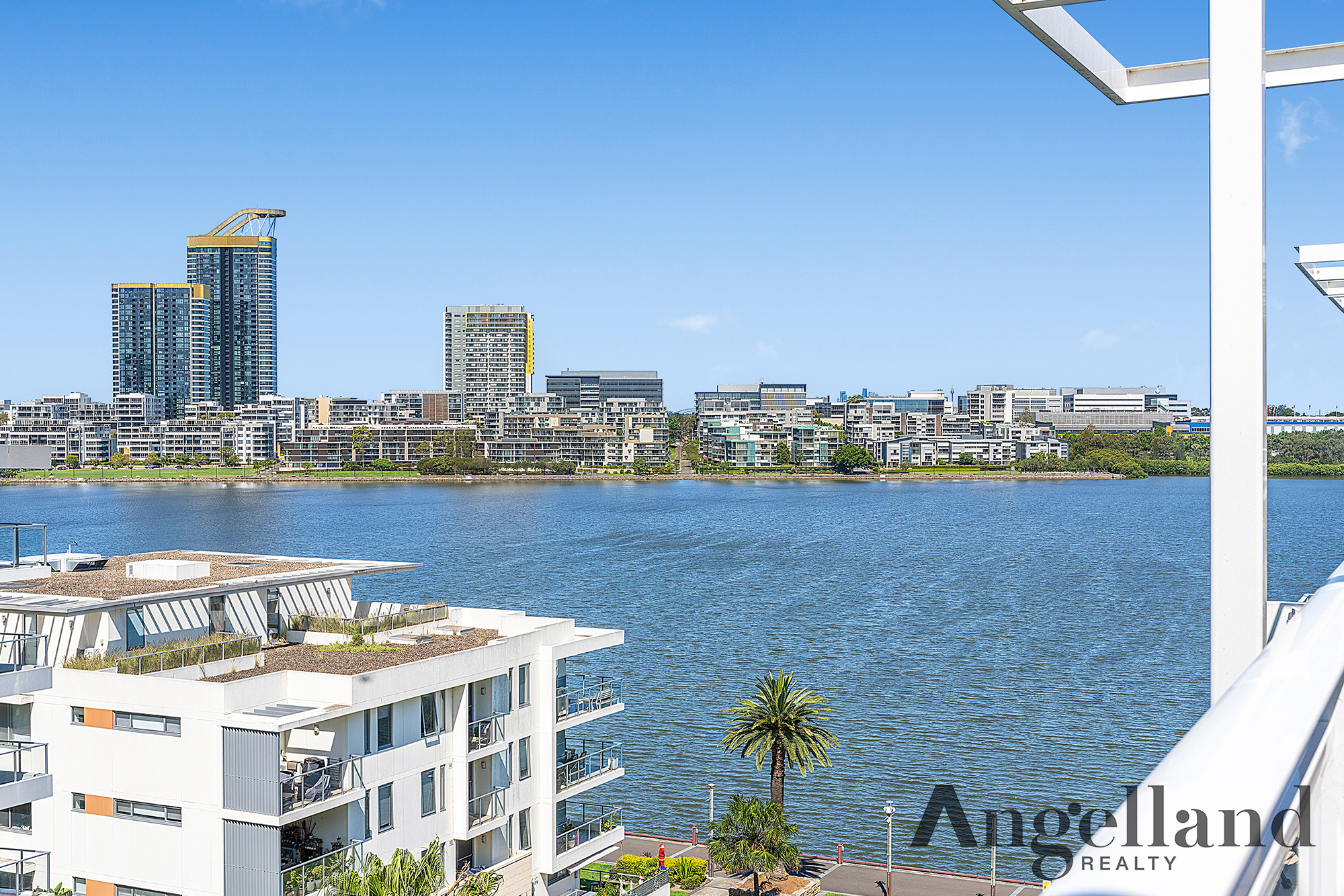 850/2 The Crescent Wentworth Point 8