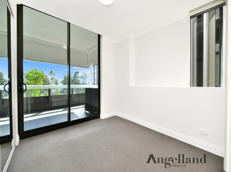 C703/7 Australia Avenue Sydney Olympic Park 4