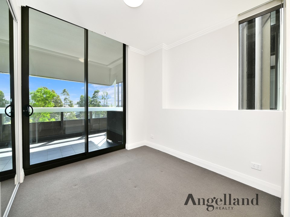 C703/7 Australia Avenue Sydney Olympic Park 4